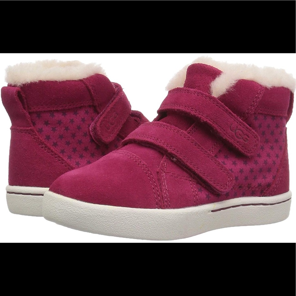 NIB Shearling-lined Ugg Sneakers with Star Pattern